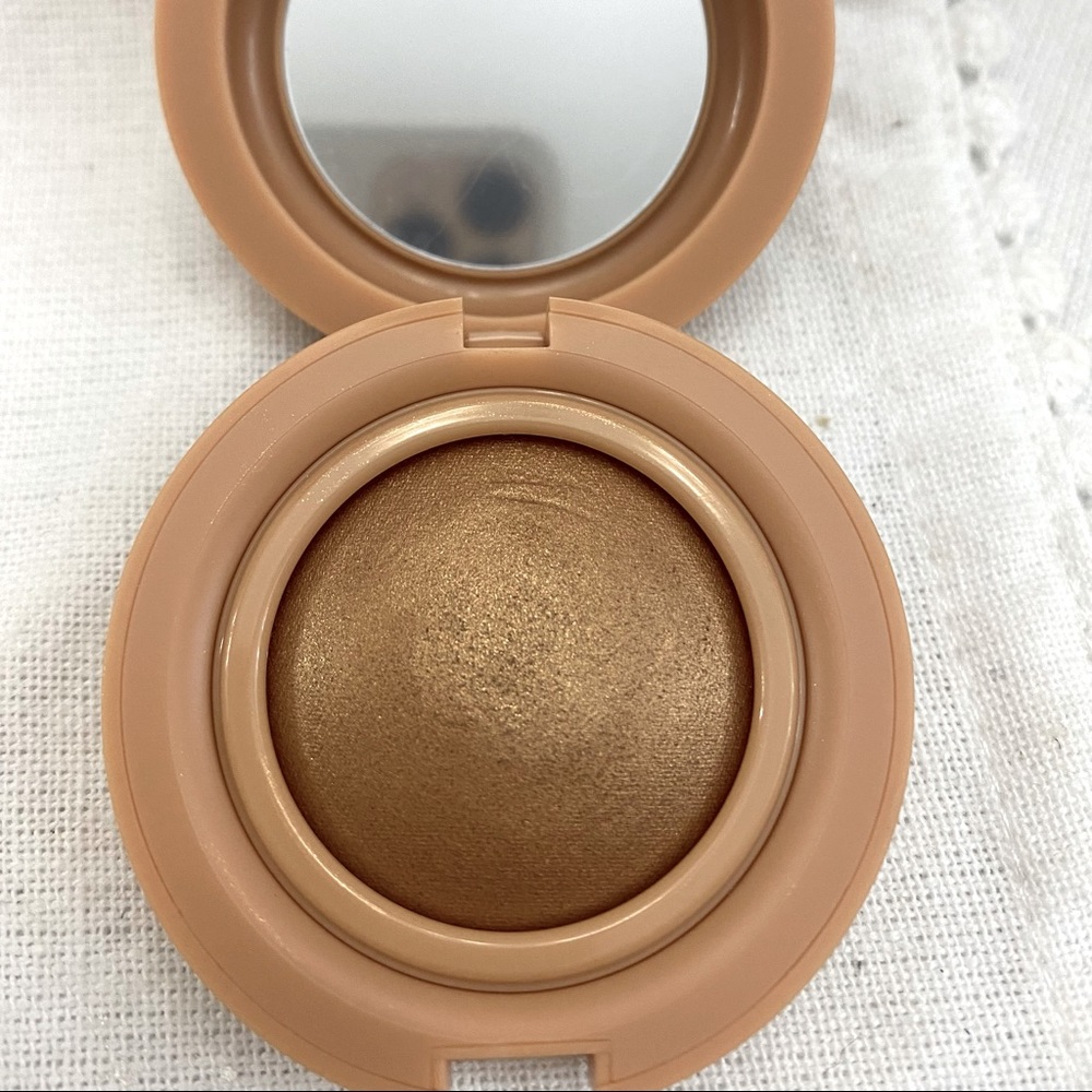 KAJA MOCHI GLOW - Stardust - golden bronze shimmer